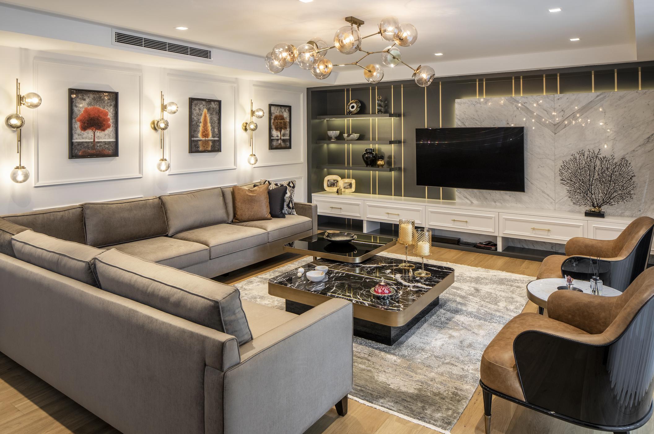 DINMANS lighting studio