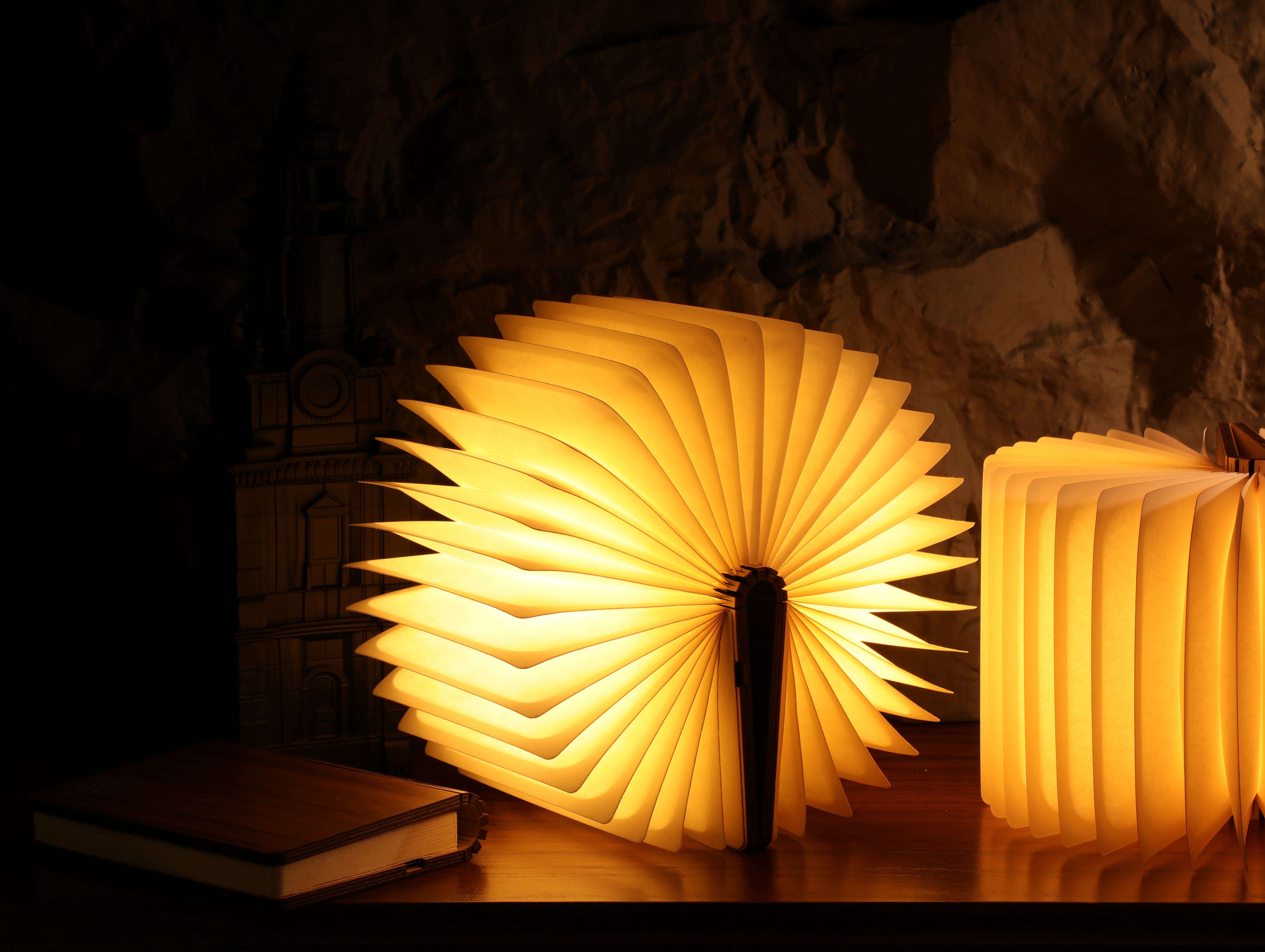 Test Glow Table Lamp